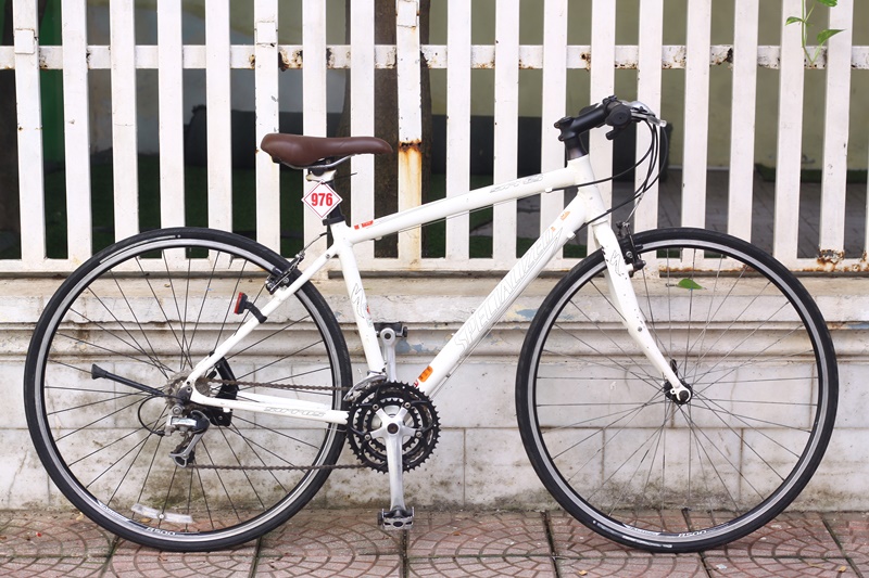 Xe đạp thể thao Touring Nhật bãi SPECIALIZED SIRRIUS ĐẾN TỪ USA