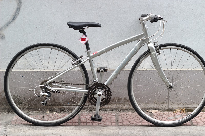 XE ĐAP TOURING NHẬT BÃI SPECIALIZED SIRRUS ĐẾN TỪ USA -
