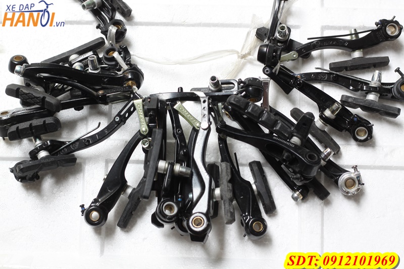 Càng lẻ phanh trước cả má phanh theo kèm hàng bãi