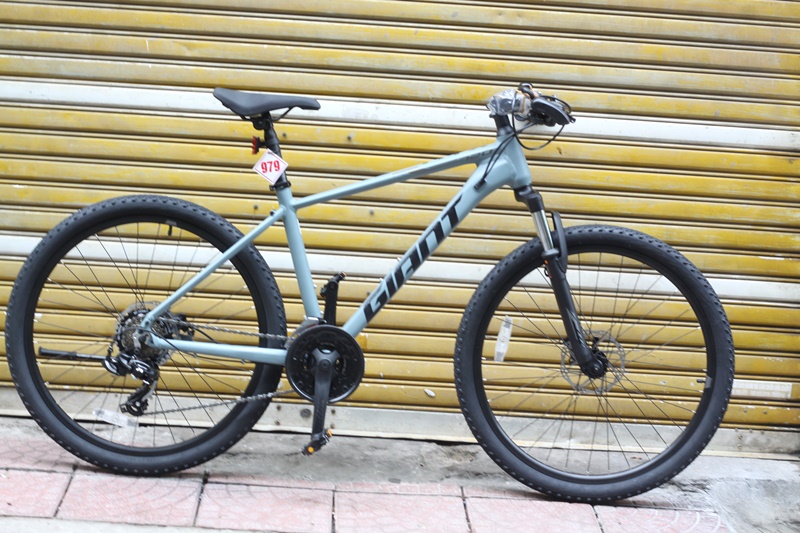 Xe đạp thể thao MTB GIANT XTC 720 ĐỜI 2020 - XE MỚI