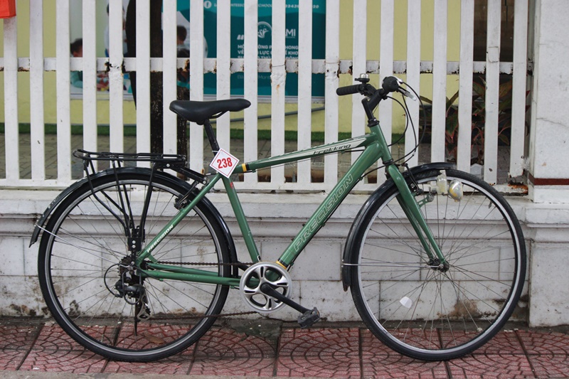 Xe đạp Touring Nhật bãi Precision đến từ Japan