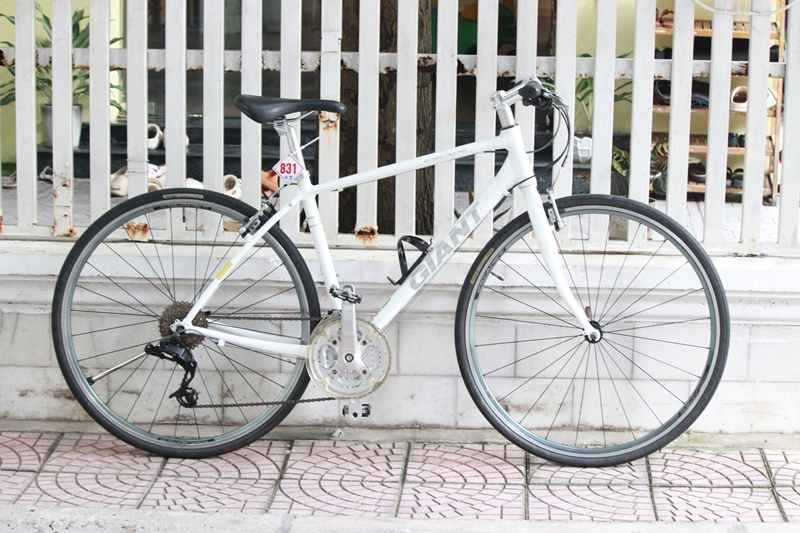 Xe đạp Touring Nhật bãi Giant Escape đến từ Taiwwant