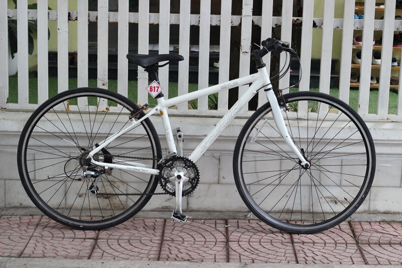 XE NHẬT BÃI SPECIALIZED SIRRUS ĐẾN TỪ USA -