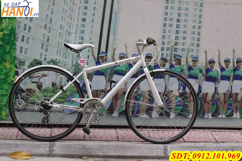 Xe đạp thể thao touring Nhật bãi Courrages đến từ nước Pháp