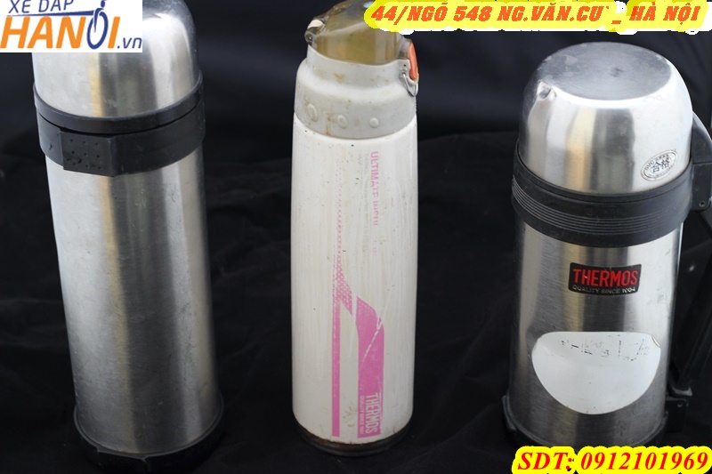 THANH LÝ 3 CHIẾC BÌNH NHẬT BÃI KHÔNG GIỮ NHIỆT GIÁ 230N 3 CHIẾC