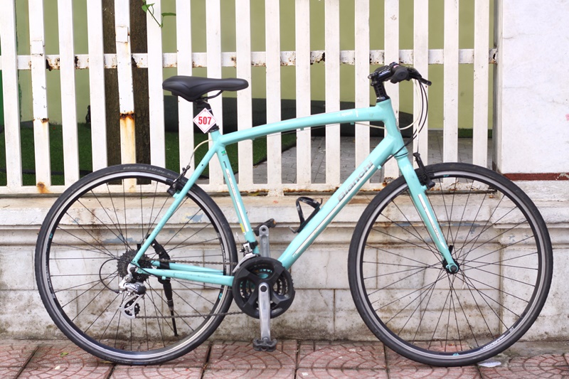 Xe đạp thể thao Touring Nhât bãi BIANCHI SPORT 1 DẾN TỪ YATALIA
