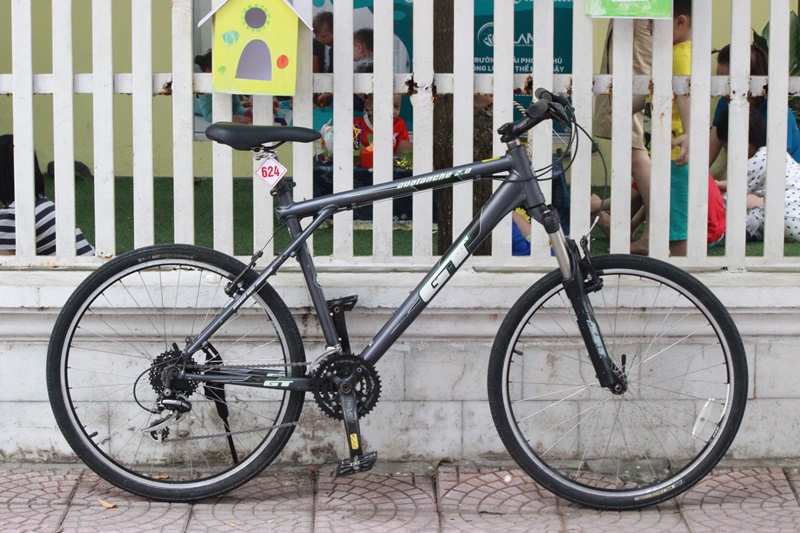 Xe đạp MTB GT Dualanche 2,0 đến từ USA