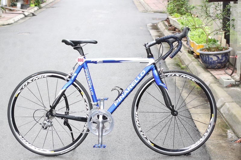 Xe đạp thể thao Roading (đua) Nhật bãi PINARELLO FP2 ĐẾN TỪ NƯỚC Ý-