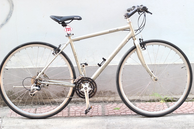 XE ĐAP TOURING NHẬT BÃI SPECIALIZED SIRRUS ĐẾN TỪ USA -