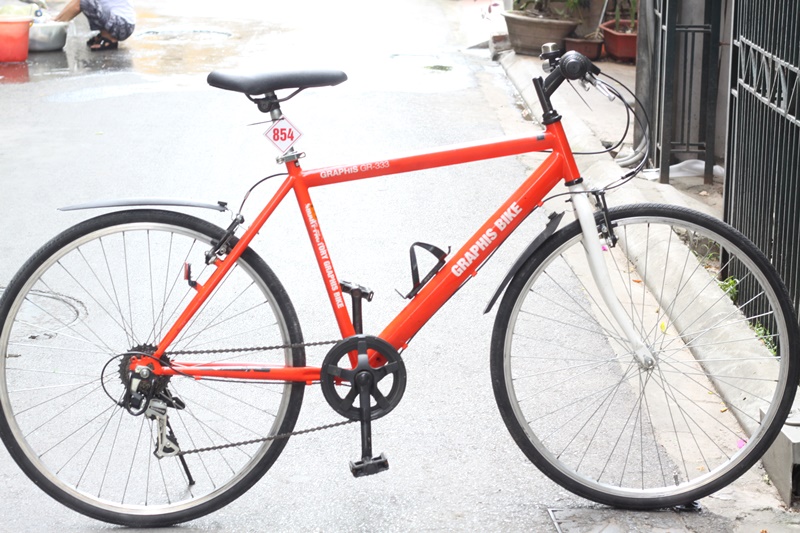 Xe đạp thể thao Touring Nhât bãi GRAPHIC
