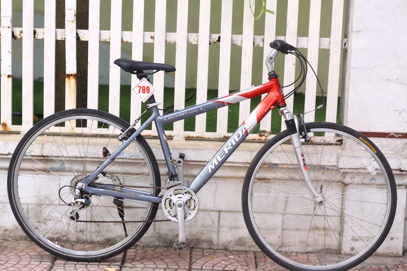Xe đạp thể thap Touring Nhật bãi MERIDA CROAD 8200-