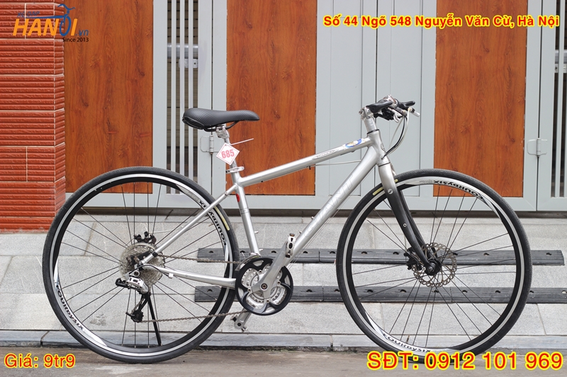 Xe đạp Touring Nhật bãi Giant Escape R3- càng carbon tới từ Taiwan