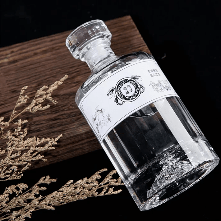 chai đựng rượu