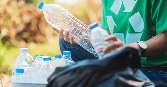 vệ sinh chai nhựa