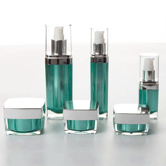 Chai thủy tinh – Người bạn đồng hành an toàn cho làn da