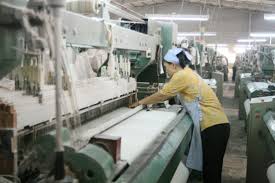 Tuyển lao động nữ thao tác máy dệt Gia Nghĩa 10/9/2015