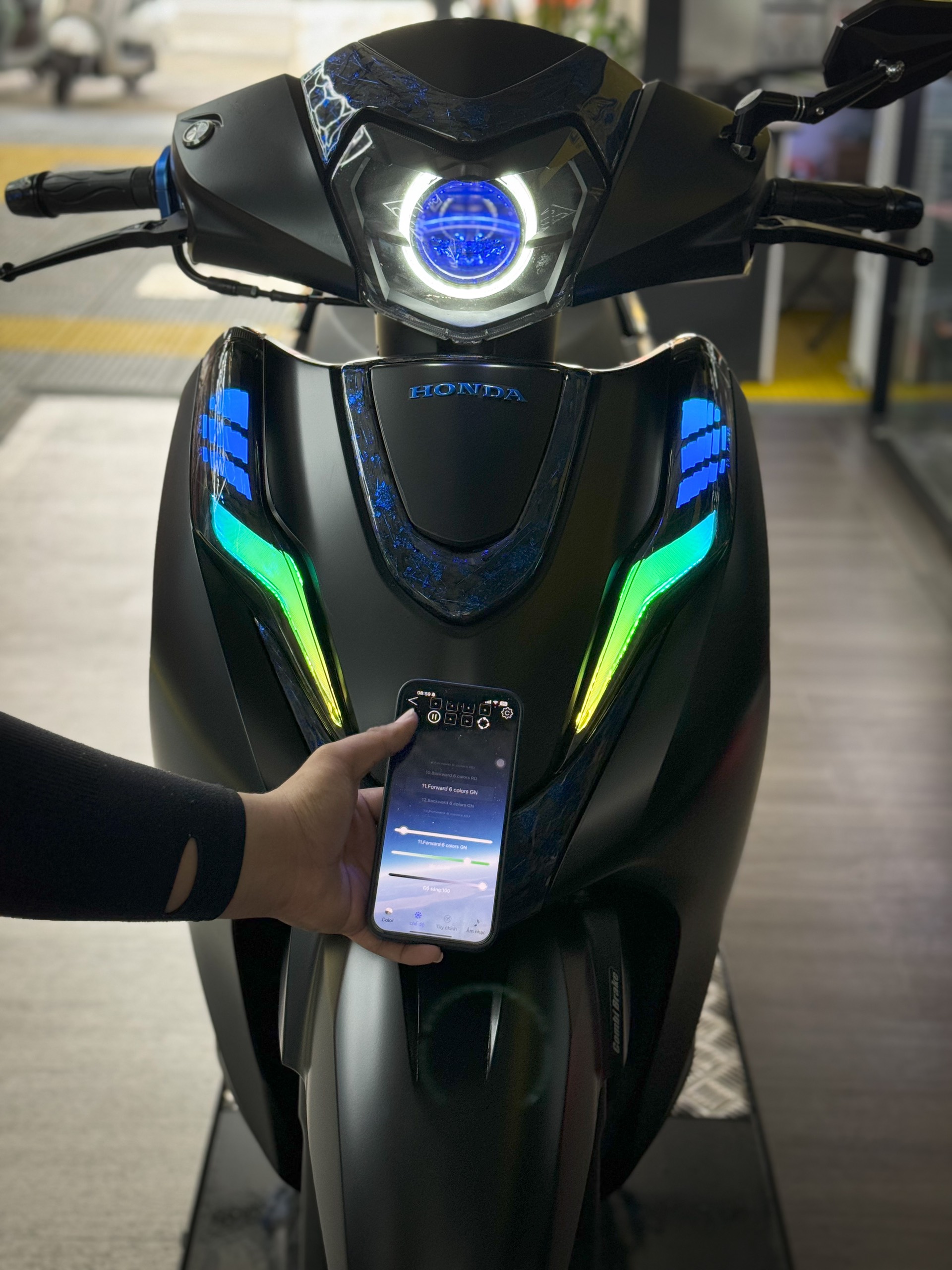 LED xi nhan A11 chỉnh màu qua app