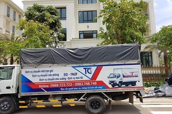 Xe tải chuyên dụng vận chuyển đồ đạc kích thước lớn