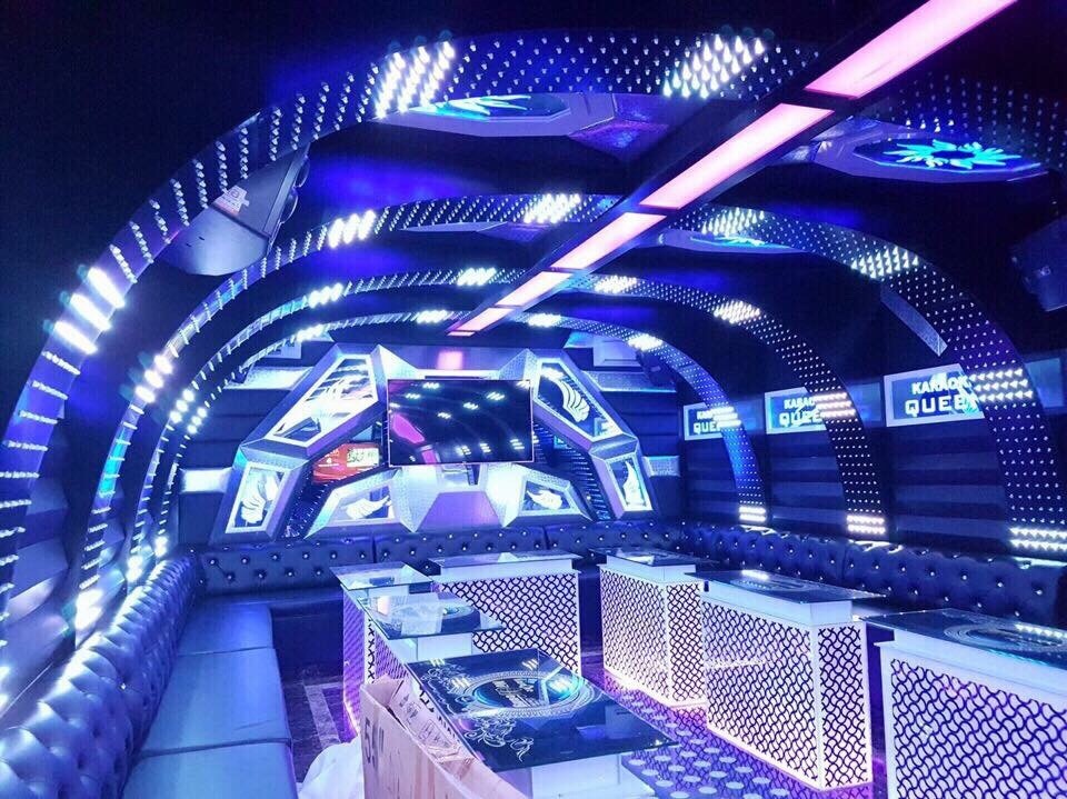 led-thanh-thiet-ke-noi-that-karaoke