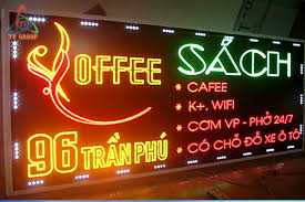 Hiệu ứng ánh sáng led đa dạng màu sắc