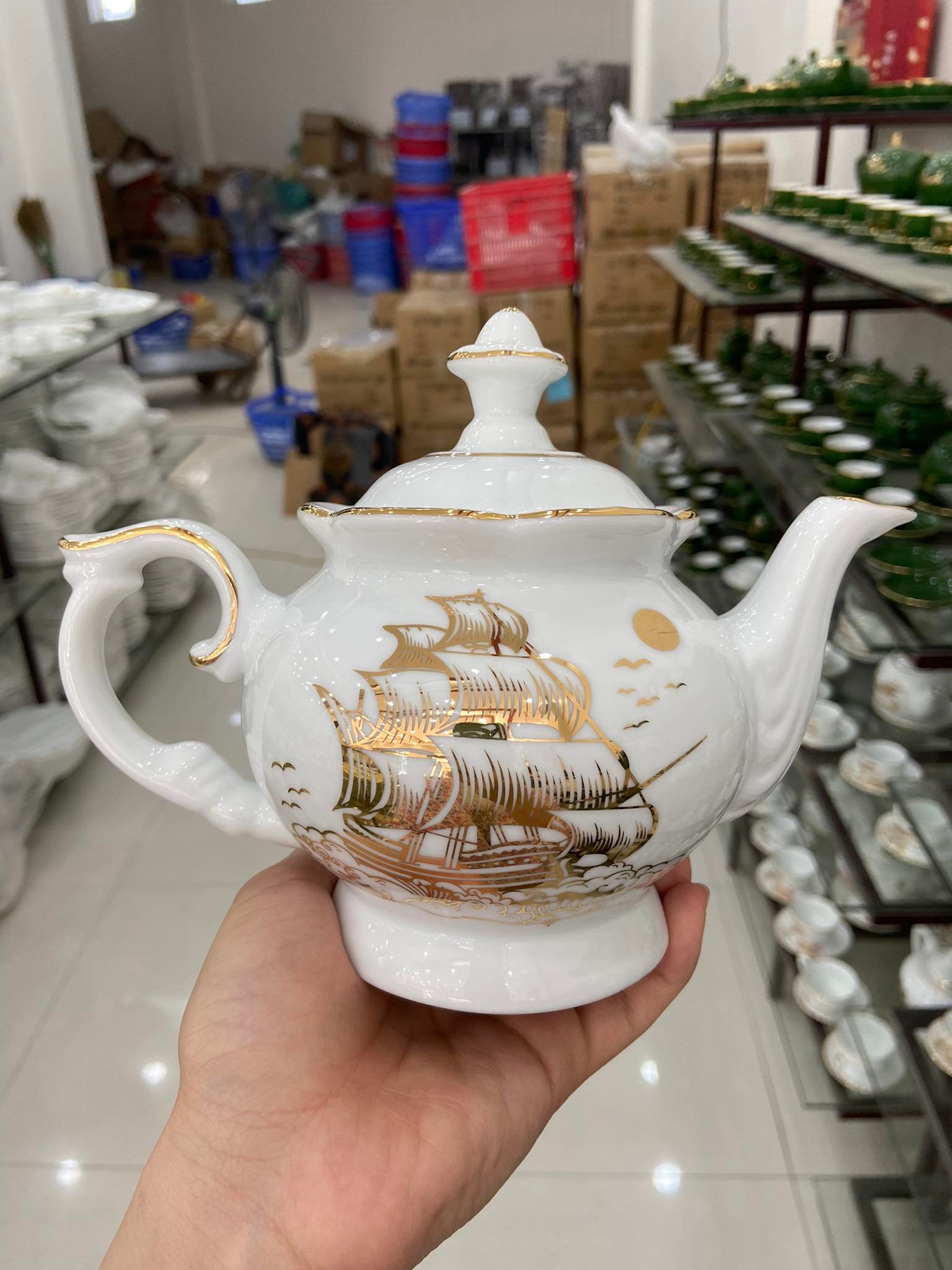 Bộ bình trà Phú Quý thuyền buồm vàng kim