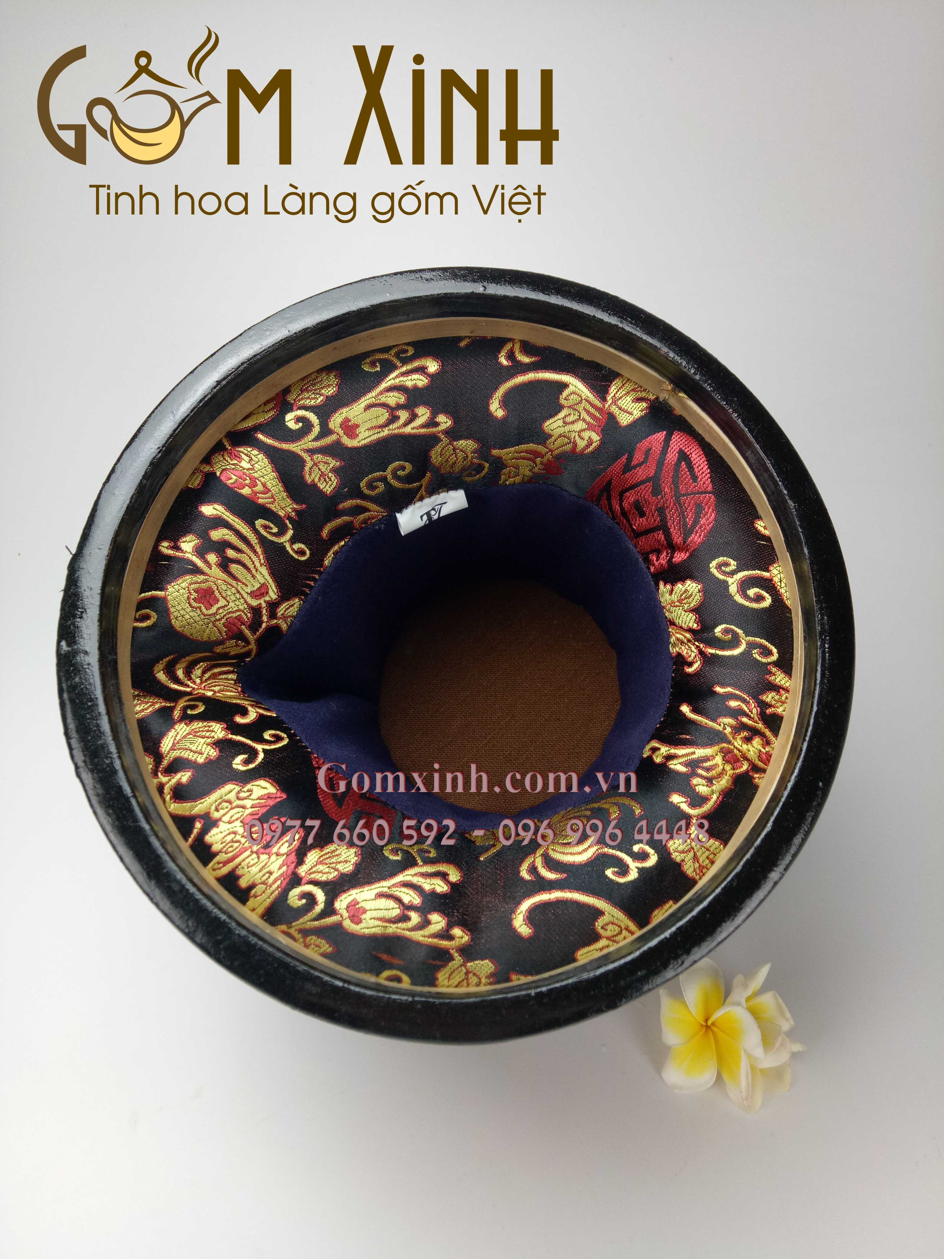 Bao ủ ấm kèm ấm tích 0.75 lít Trúc lâm thất hiền (dòng men lam cổ cao cấp)