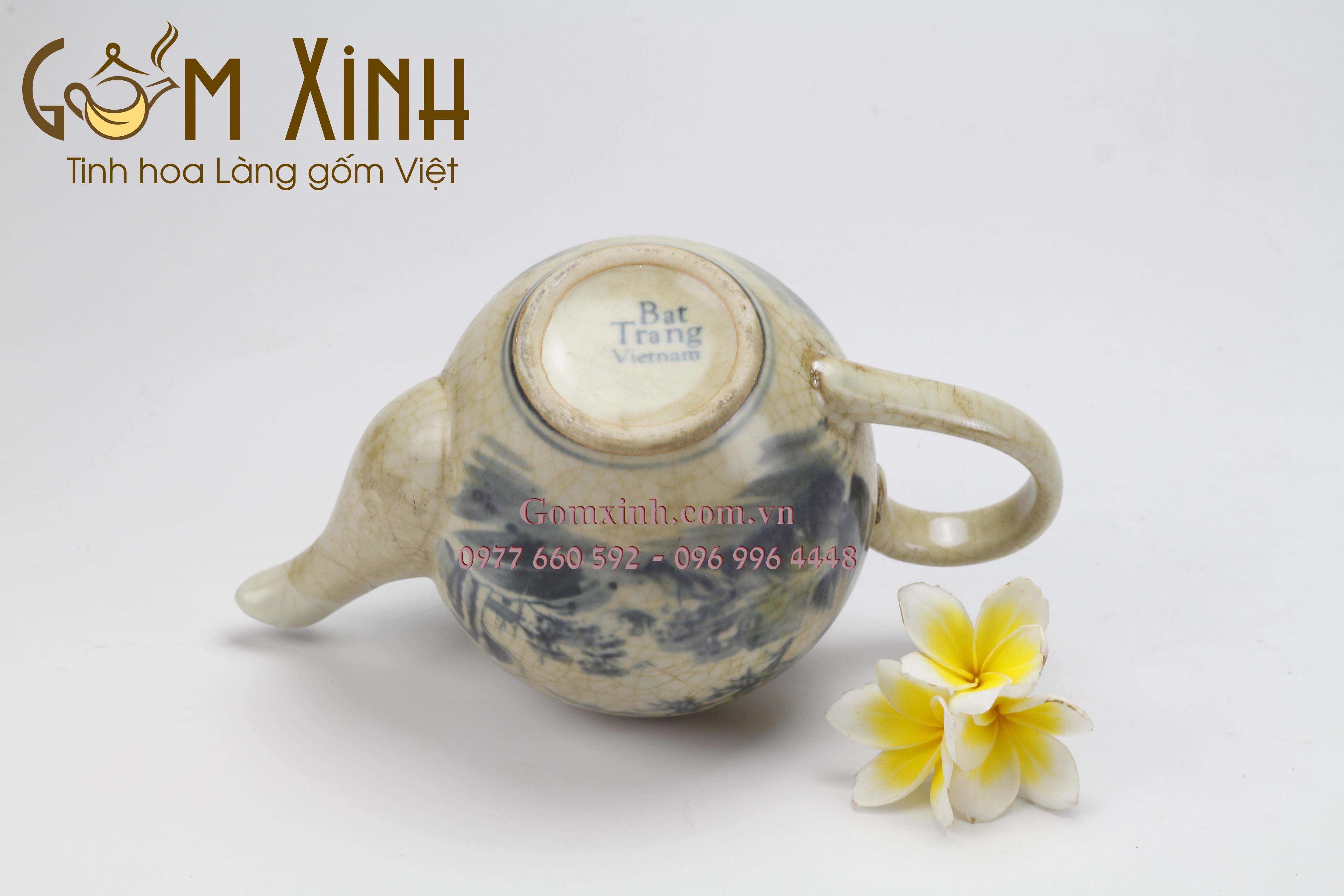 Bộ trà dáng Minh Long men rạn giả cổ kèm khay tre