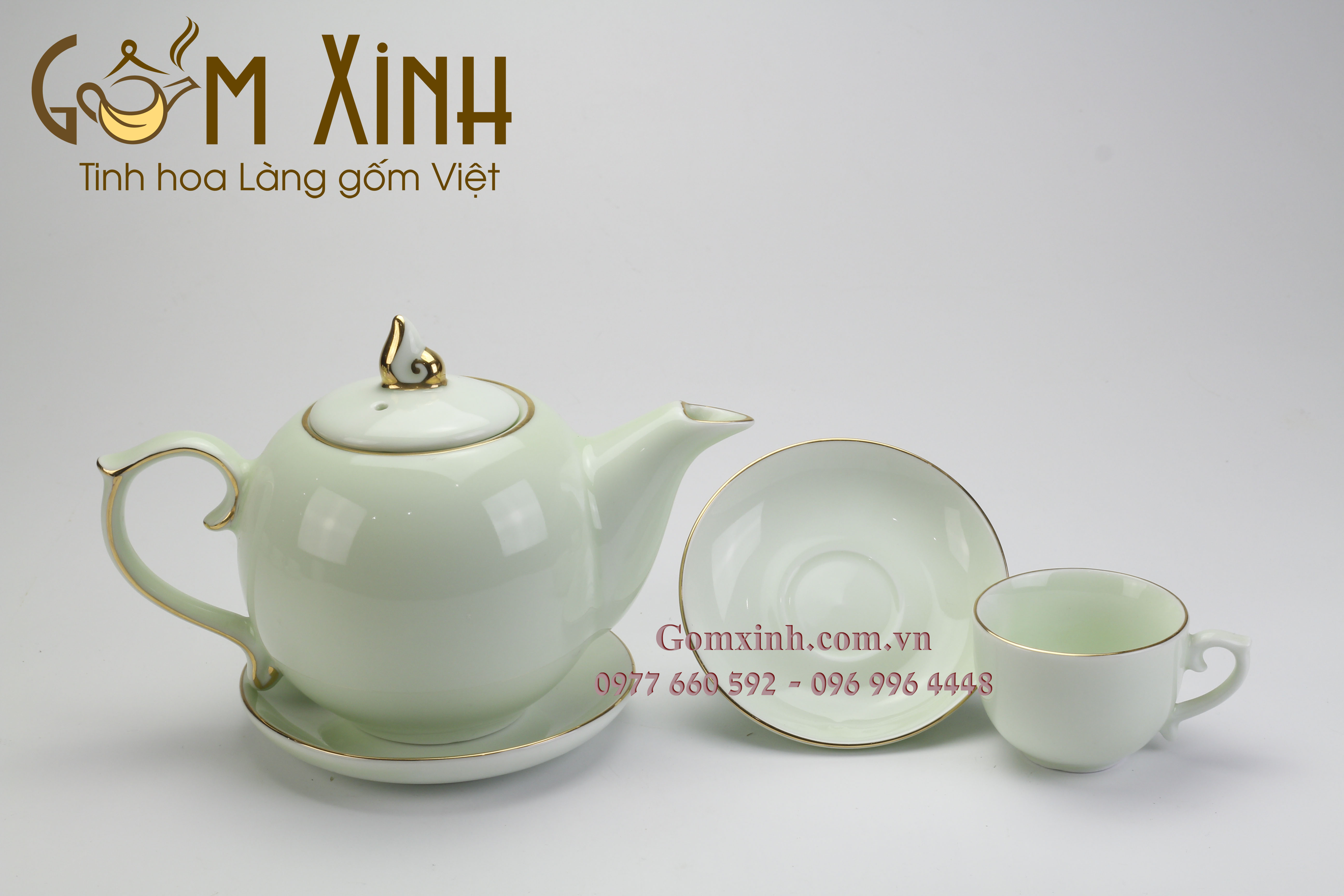 Bộ trà Chóp lửa cỡ S3 men xanh ngọc viền vàng kim