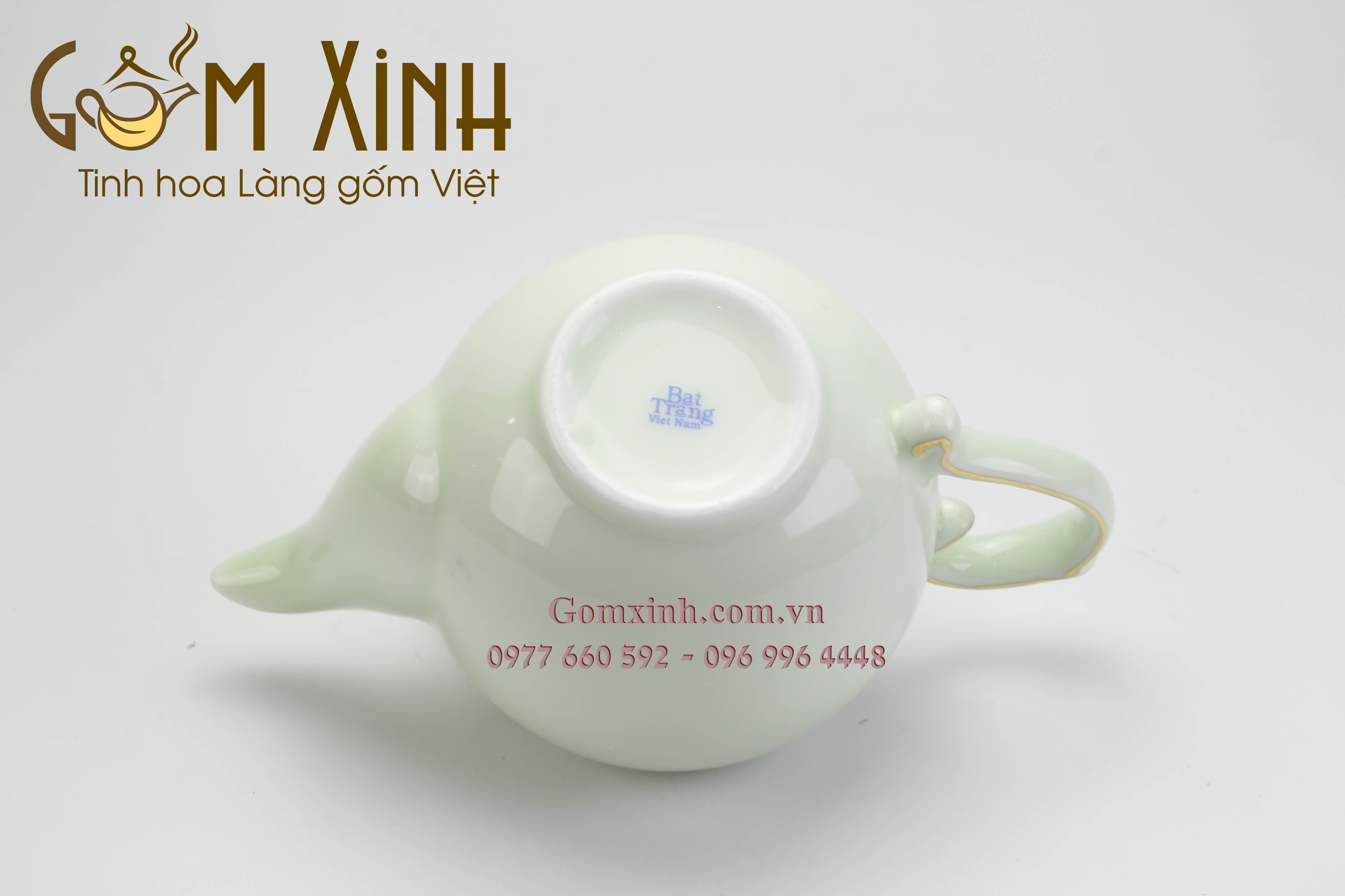 Bộ trà Chóp lửa cỡ S3 men xanh ngọc viền vàng kim