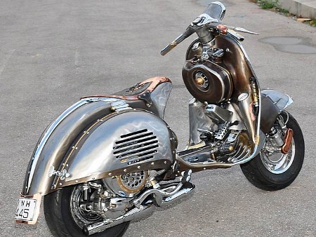 Tôi yêu Vespa…cổ Tôi yêu Vespa…cổ