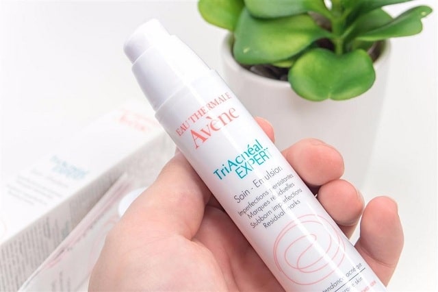 kem dưỡng da mụn tốt nhất Avene