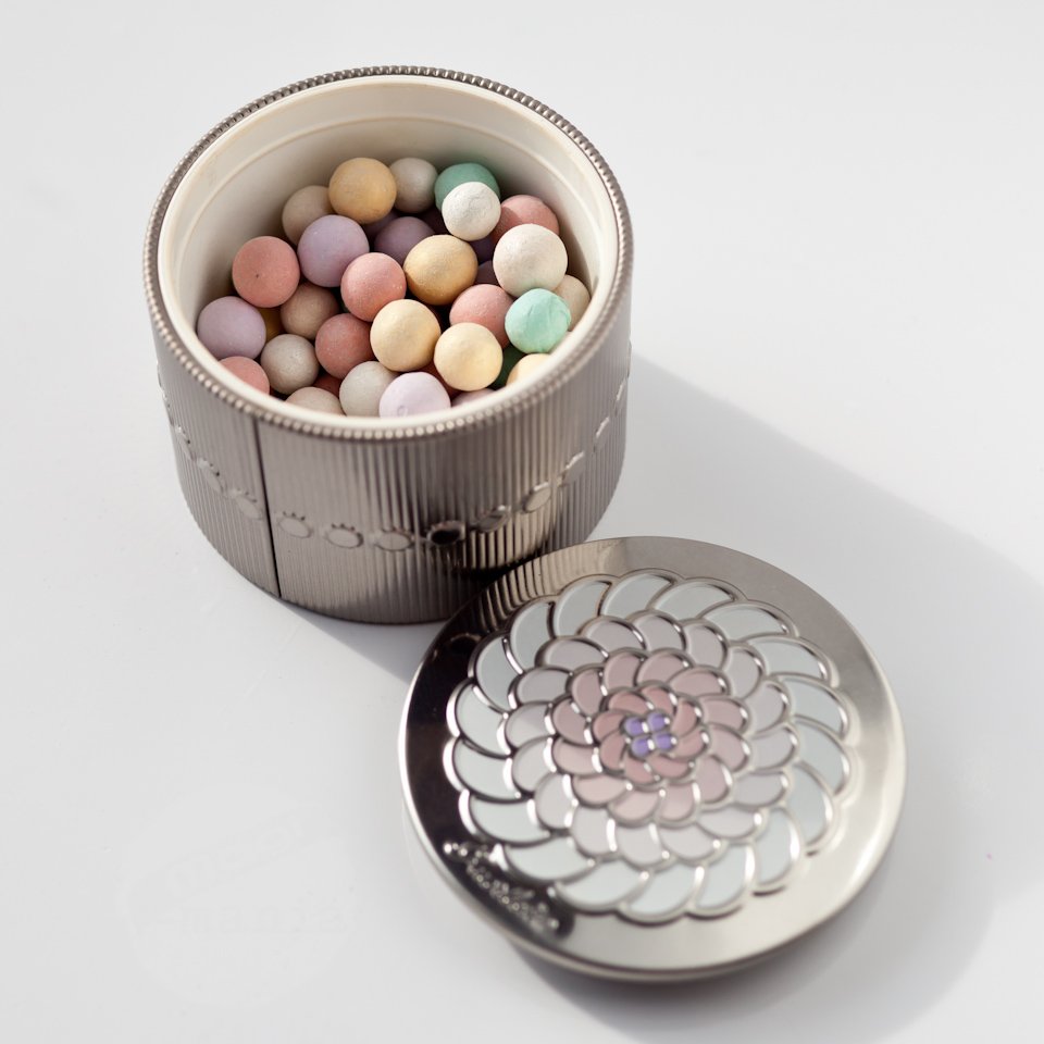 công dụng của thành phần Urea tự nhiên được tìm thấy ở da là dưỡng ẩm.