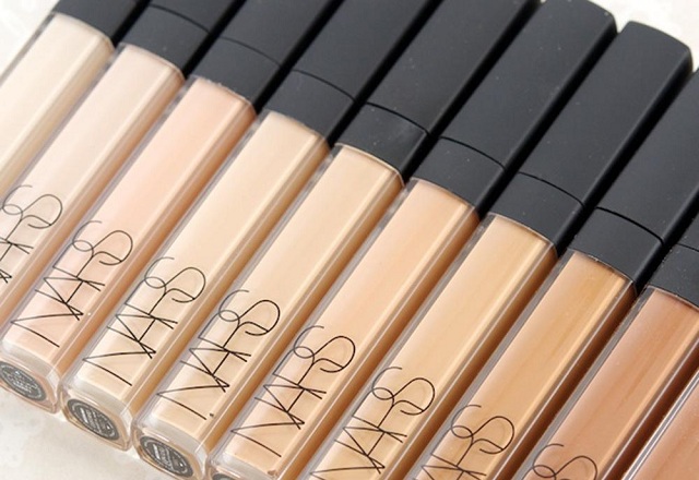 Kem che khuyết điểm NARS Radiant Creamy Concealer: