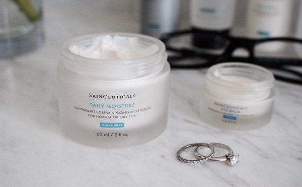 Kem dưỡng ẩm Skinceuticals Daily Moisture xách tay Pháp