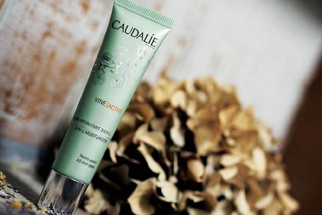 Kem dưỡng Caudalie Vine active Soin Hydratant 3 en 1 : chống lão hóa-dưỡng trắng-bảo vệ da