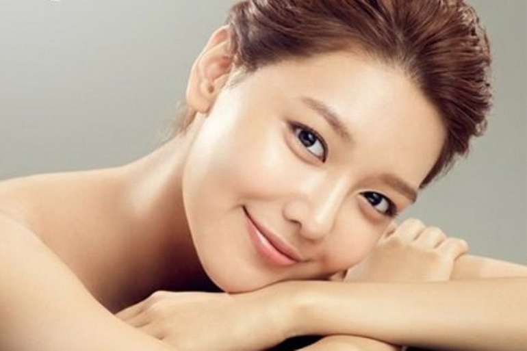 LHA là một trong những thành phần được sử dụng phổ biến trong dược mỹ phẩm để giải quyết các vấn đề về da