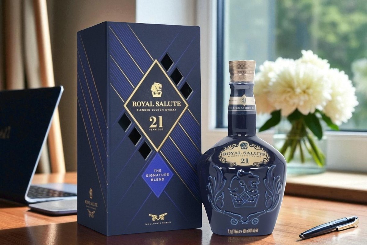 quà tặng rượu chivas 21 cho sếp nam