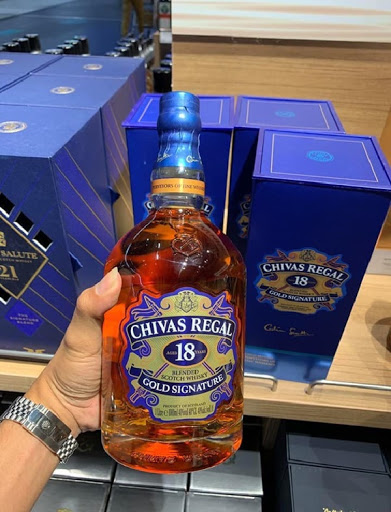 Rượu Chivas 18 1000ml