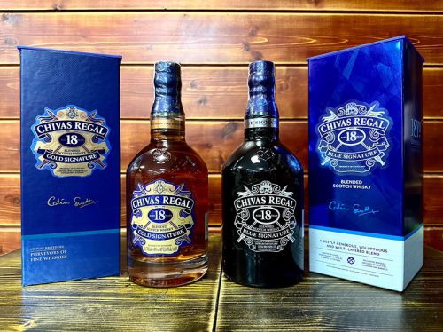 2 dòng rượu Chivas 18 màu khác nhau