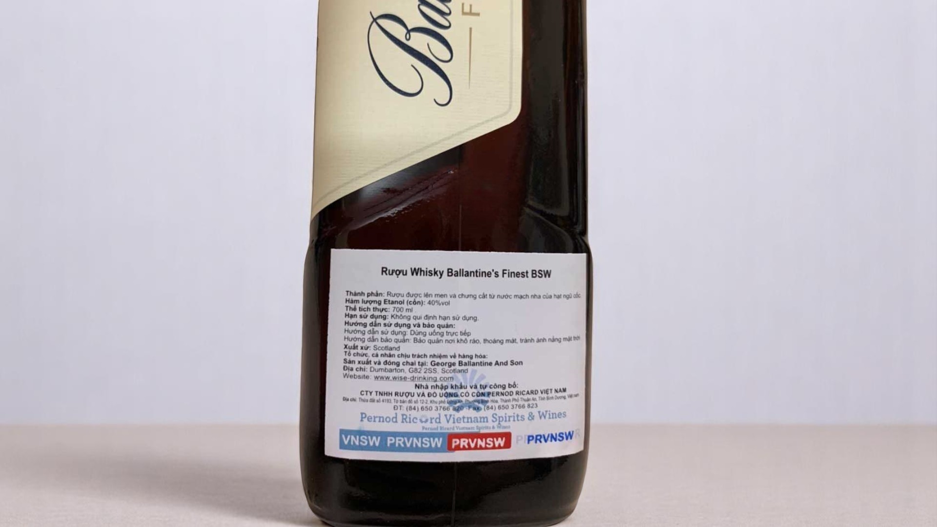 Tem phụ chai rượu Ballantines Finest 700ml