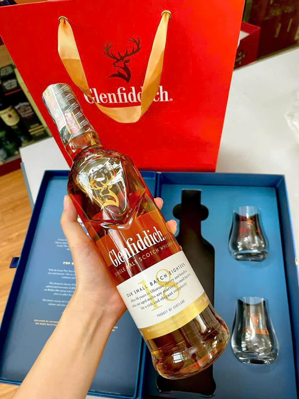 Rượu Glenfiddich 18