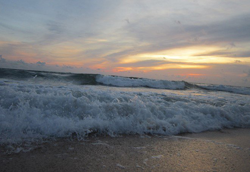 Hoàng hôn Bãi Trường