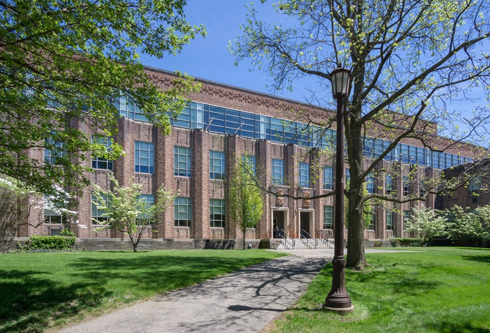 CÁNH CỔNG BƯỚC VÀO IVY LEAGUE KHÔNG YÊU CẦU IELTS: CASCADILLA SCHOOL