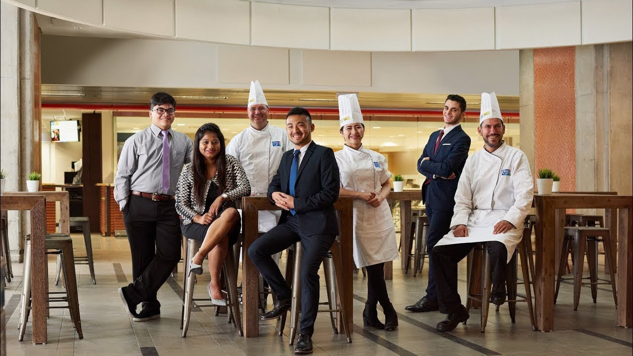 Chuỗi chương trình Du lịch Khách sạn tại Canada (IV)