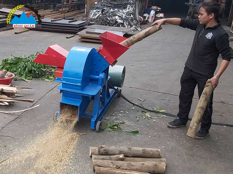 máy băm gỗ đa năng