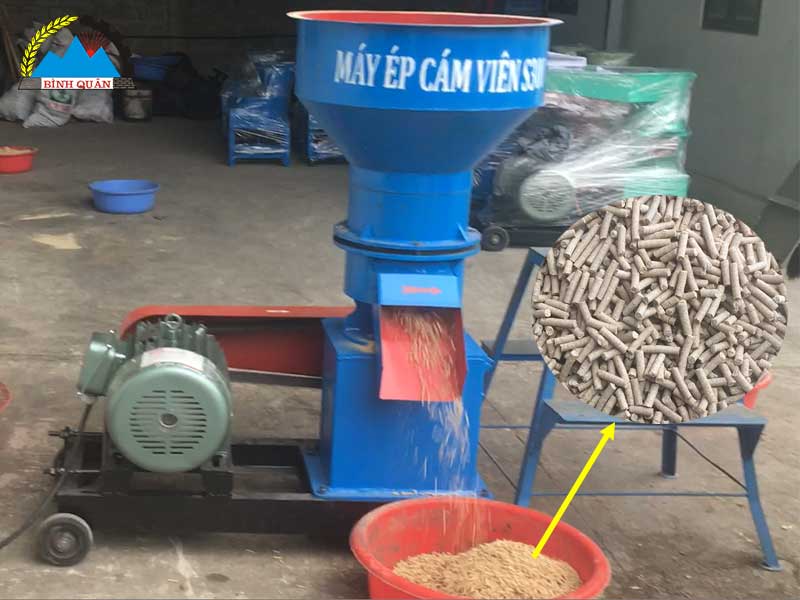 máy ép cám viên trục đứng