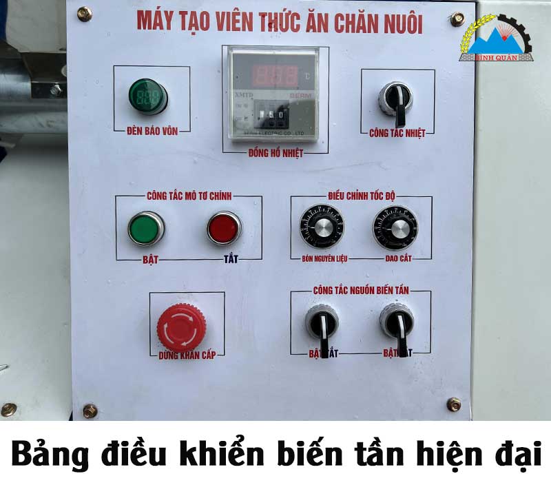 máy làm cám cá nổi