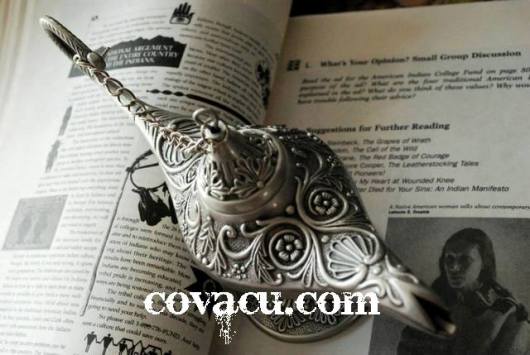 Chén rượu kiểu bạc hoa văn cổ điển