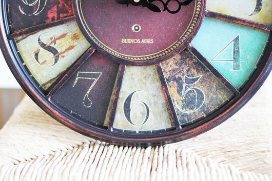 Đồng hồ treo tường giả cổ đẹp