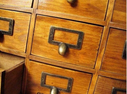 Hộp gỗ đựng đồ trang trí vintage đẹp